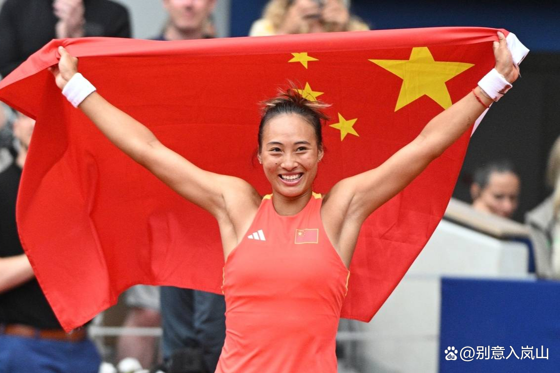 AYX-阿扎伦卡重返赛场，夺冠首场状态出色，拜仁观众沸腾！