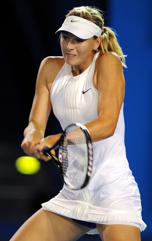 AYX- 莎拉波娃在加拿大队比赛中逆转,逆转引发热议的是谁 