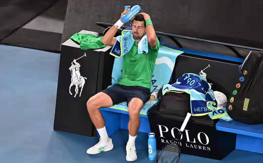 爱游戏-德约科维奇连续二十场比赛得分超过突破纪录，湖人挑战极限！的简单介绍